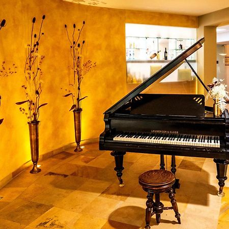 Der Kaiserhof Ried Ried im Innkreis Ngoại thất bức ảnh