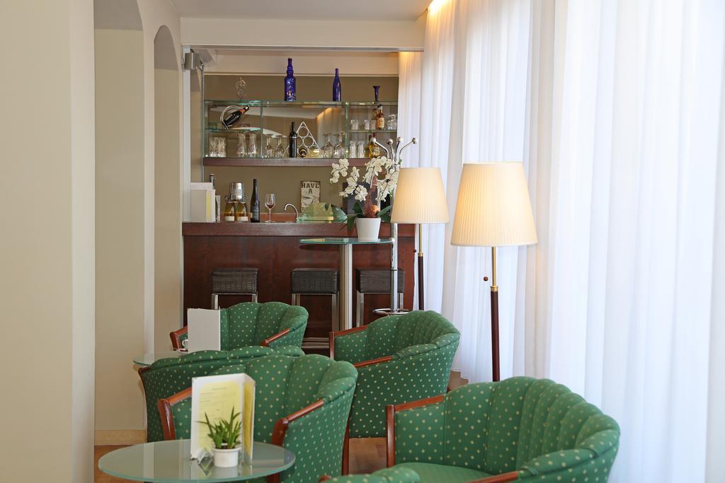 Der Kaiserhof Ried Ried im Innkreis Ngoại thất bức ảnh